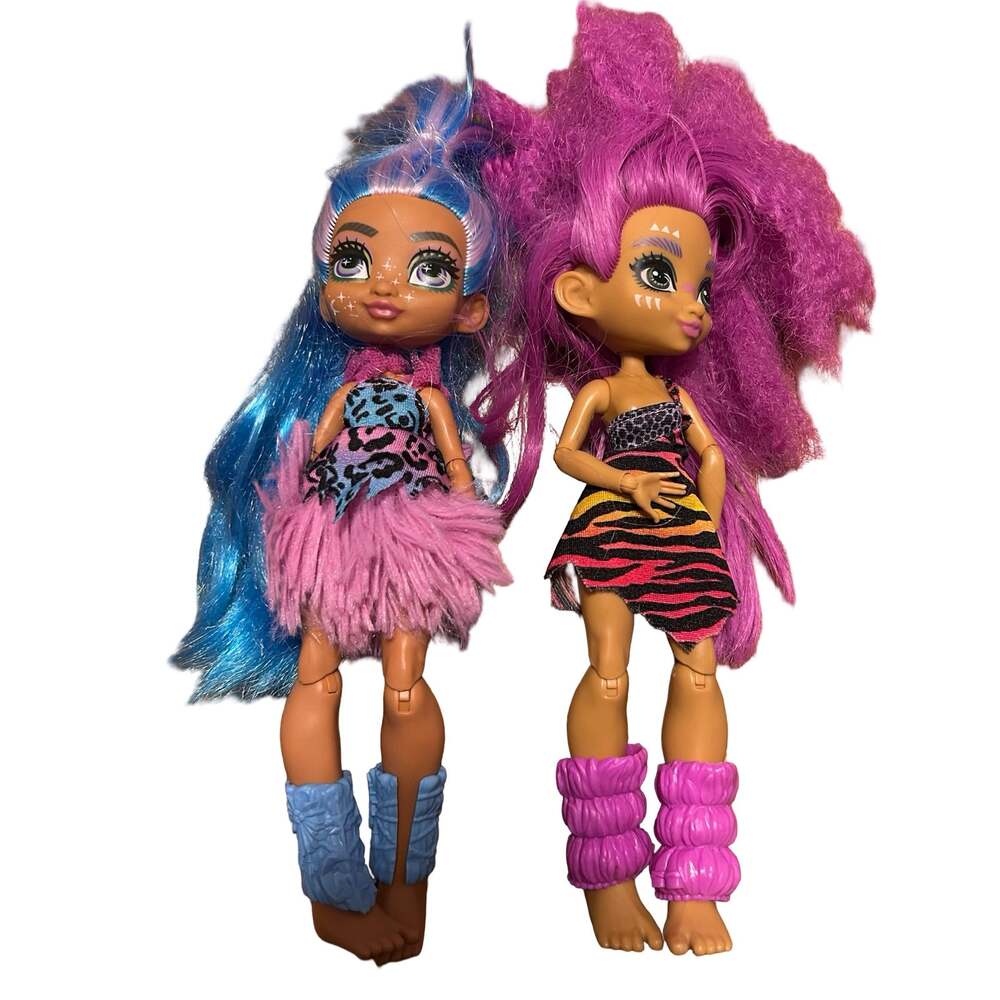Mattel Cave Club Prehistoric Dolls Roaralai Tella Wolf Pup Hutch Accessories